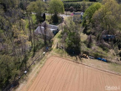 14 Brushneck Rd, Marlboro Township, NJ 07746 - photo 6