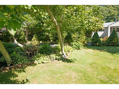 19 Nathaniel Green Dr, East Greenwich, RI 02818 - photo 5