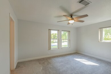 1314 E 9th St, Bonham, TX 75418 - photo 6