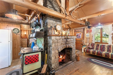 9 The Dalles, Greenwater, WA 98022 - photo 5