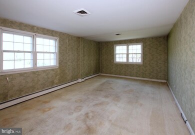 2117 Gadsen Rd, Upper Marlboro, MD 20774 - photo 5