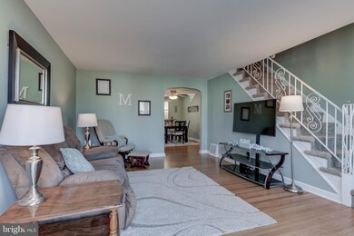 804 Crescent Dr, Glenolden, PA 19036 - photo 3