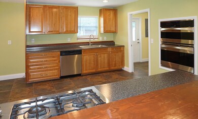 Kitchen 2