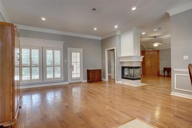 2720 Holly Brook Ct, Bedford, TX 76021 - photo 3