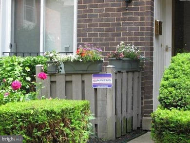 1915 Greenberry Rd, Baltimore, MD 21209 - photo 2