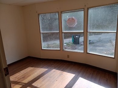 1000 Maple Hills Park unit 180, Cross Lanes, WV 25313 - photo 4