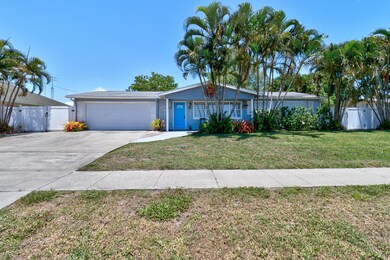 1026 Schumann Dr, Sebastian, FL 32958 - photo 3
