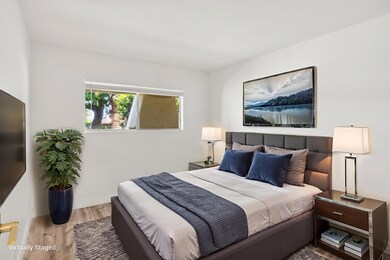 011 - Bedroom - Modern - 1