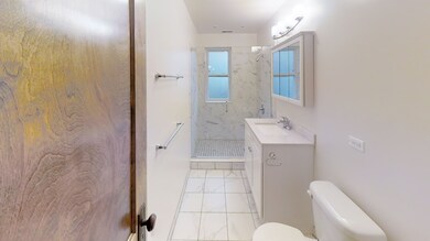 4815 N Oakley Ave unit 2, Chicago, IL 60625 - photo 6