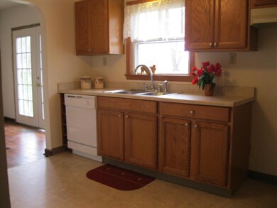 6785 State Route 56 E, Circleville, OH 43113 - photo 7