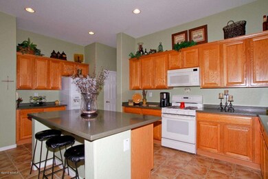 KITCHEN 3