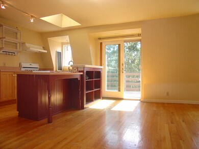 415 E 7th St unit 3, Boston, MA 02127 - photo 2