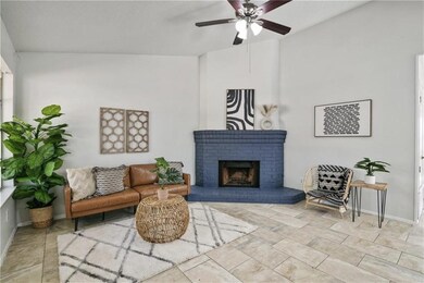 517-519 Greenlawn Blvd unit 519, Round Rock, TX 78664 - photo 2