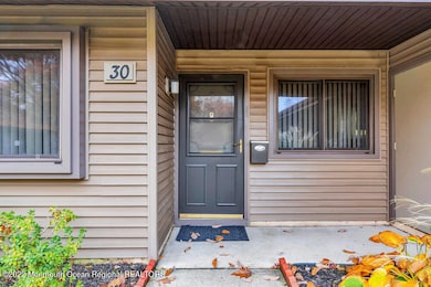 30 Hanover Ct unit D, Red Bank, NJ 07701 - photo 3