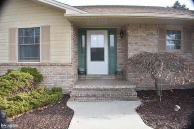 3405 Hemlock Ct, China, MI 48054 - photo 4