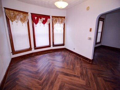 1711 Iowa St, Davenport, IA 52803 - photo 4