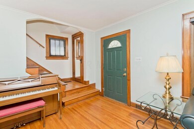 Entry/Foyer