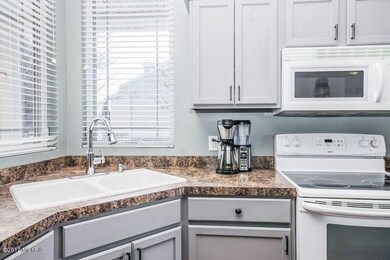 1227 Yuma Ridge Dr SW unit 192, Byron Center, MI 49315 - photo 5