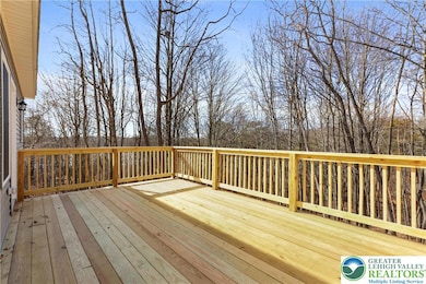 102 Eagle View Run, Long Pond, PA 18334 - photo 3