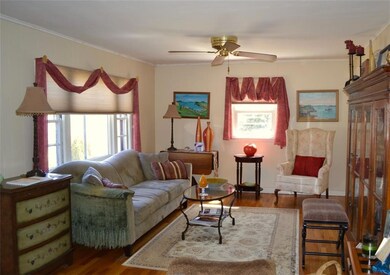 121 Ridgeland Ave, South Portland, ME 04106 - photo 6