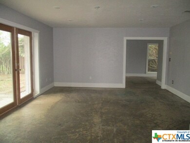 703 S 2nd St, Copperas Cove, TX 76522 - photo 6