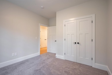 67 Wilderness Dr unit The Cub, Nashua, NH 03062 - photo 6