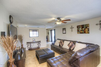 3450 W Mauna Loa