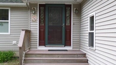 WELCOMING FRONT ENTRANCE