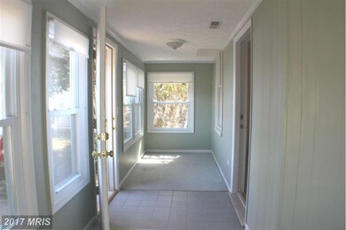 525 Irving Ave, Colonial Beach, VA 22443 - photo 3