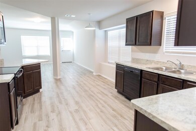 3306 Sonoma Trail, Ennis, TX 75119 - photo 6