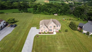 5176 Sparrow Ln, Coplay, PA 18037 - photo 2