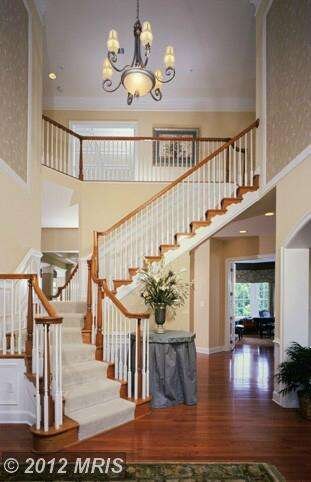 10160 Sycamore Hollow Ln, Germantown, MD 20876 - photo 4