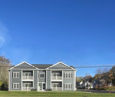 815 Bedford St unit 11, Whitman, MA 02382 - photo 2