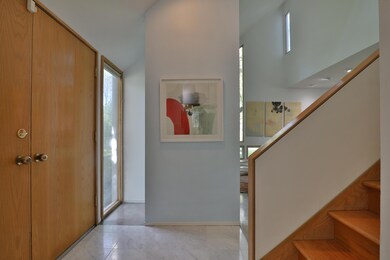 2170 Bryden Rd, Columbus, OH 43209 - photo 7