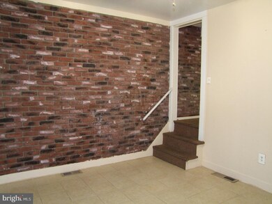 1244 N 11th St, Reading, PA 19604 - photo 3