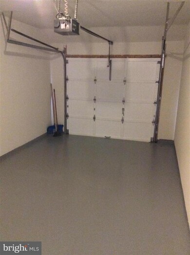 19947 Dunstable Cir, Germantown, MD 20876 - photo 7