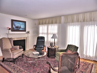 319 Stearns St unit 32, Carlisle, MA 01741 - photo 4