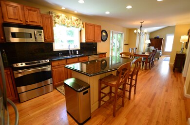 22 Valley Hill Rd, Pelham, NH 03076 - photo 4