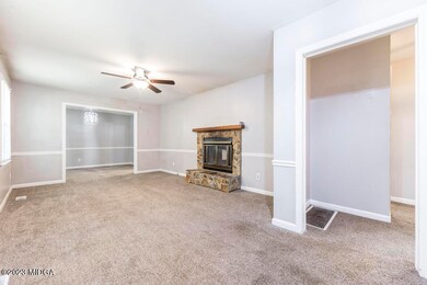 200 Pine Valley Dr 11