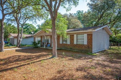 2-web-or-mls-50 Berwick Cir-002