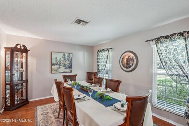 18-web-or-mls-Orchard Pond Dr-0305-018