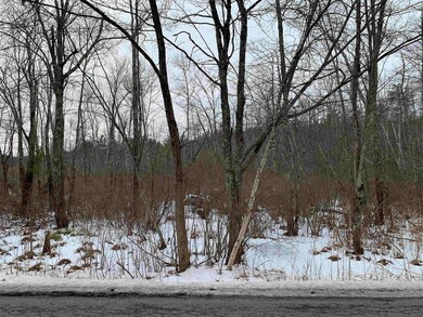 95 Gulf Rd, Derry, NH 03038 - photo 3