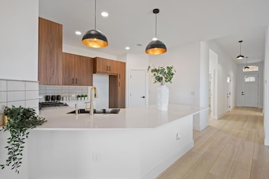 13721 Mcarthur Dr, Manor, TX 78653 - photo 6