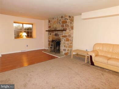 294 Lawndale Ave, King of Prussia, PA 19406 - photo 5