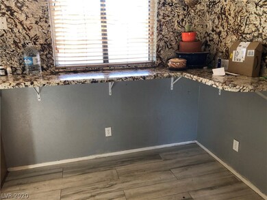 3932 S Pearl St, Las Vegas, NV 89121 - photo 2
