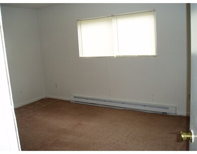 5 Turnpike Rd unit 211, Townsend, MA 01469 - photo 6