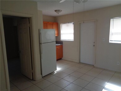 711 SW 9th St unit 3, Dania, FL 33004 - photo 3
