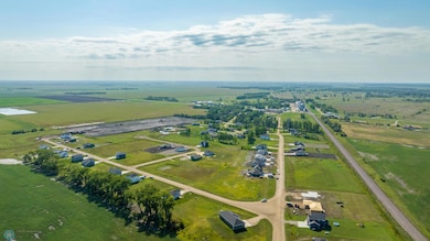 704 Lorraine Way, Colfax, ND 58018 - photo 3