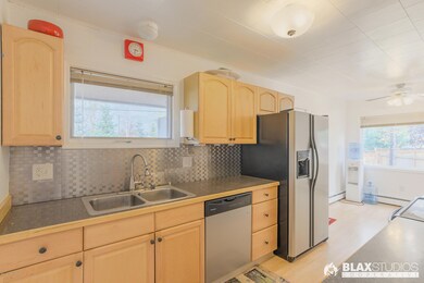 7605 E 17th Ave, Anchorage, AK 99504 - photo 4