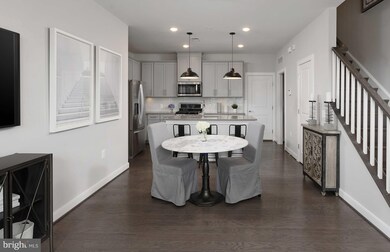 13349 Launders St unit 94, Herndon, VA 20171 - photo 4